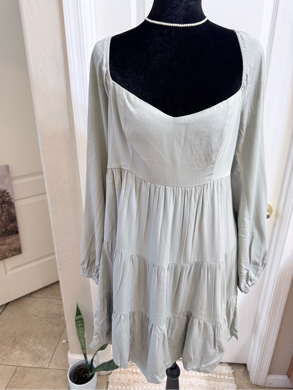 Shinestar Light Sage Green Long Sleeve Dress Open Back With Pockets Size L